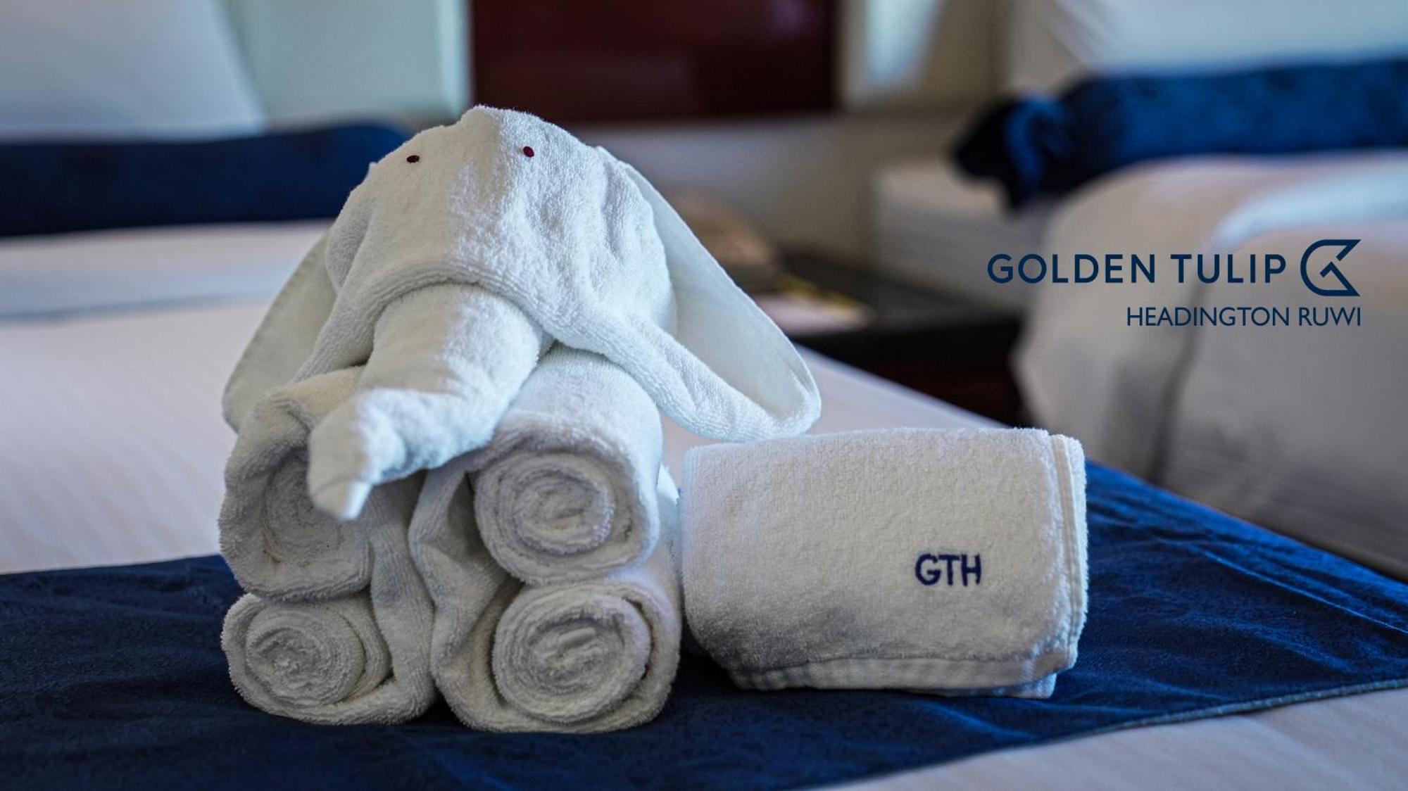 Golden Tulip Headington Hotel Muscat Exterior photo