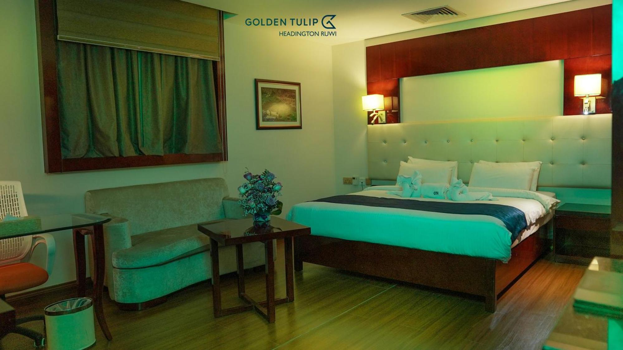 Golden Tulip Headington Hotel Muscat Exterior photo